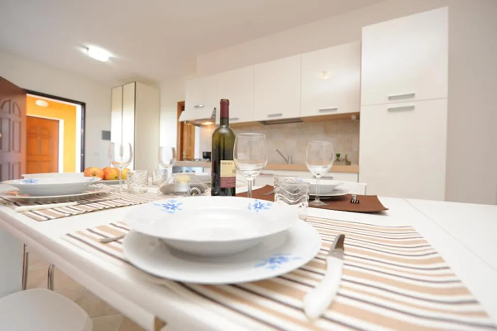 Residenze L'Isola Surf House Aparthotel Porto Pollo