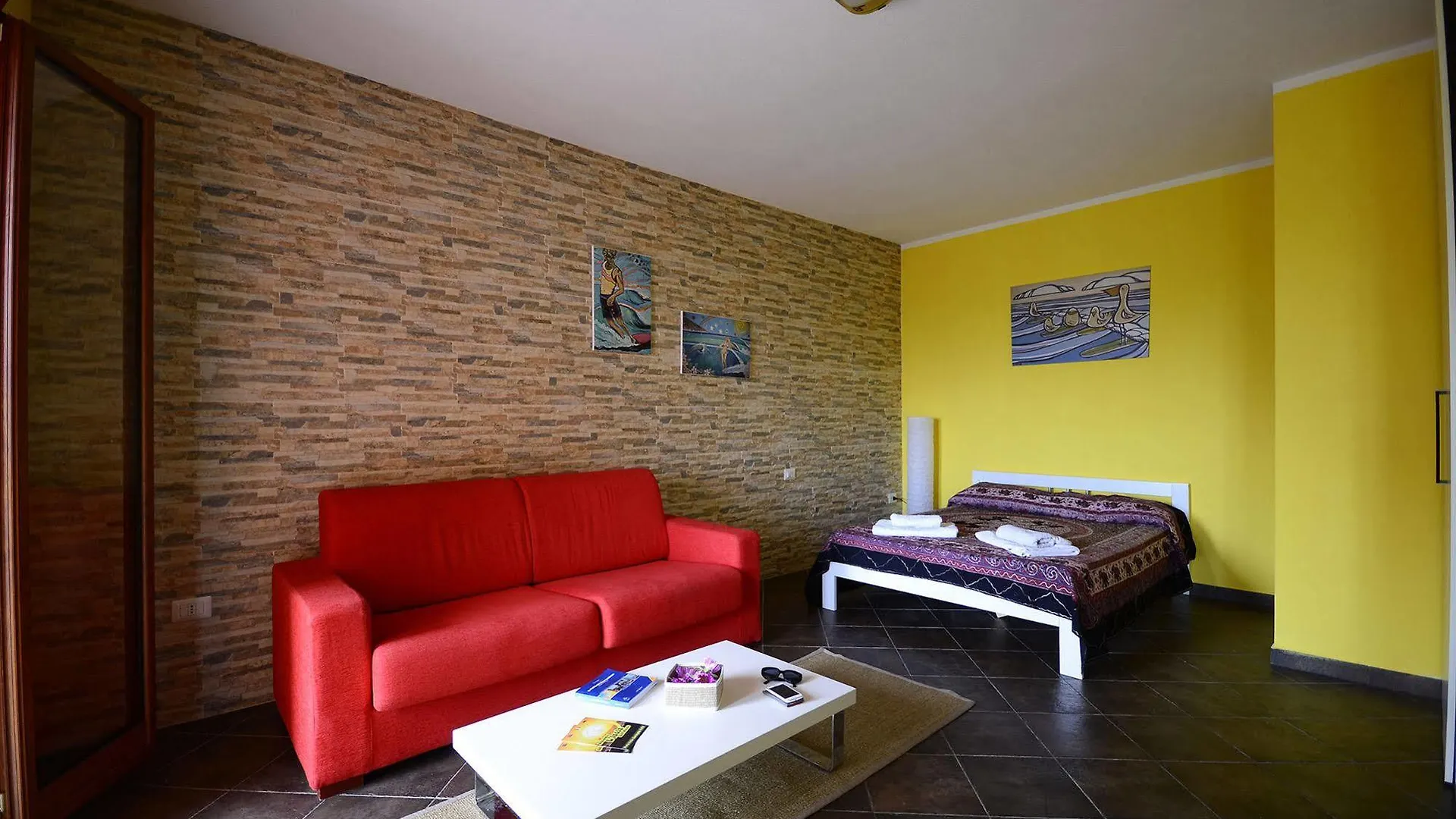 Residenze L'Isola Surf House Aparthotel Porto Pollo