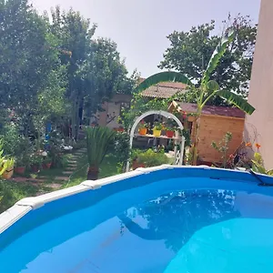3* Couette-café Marino E Lily