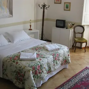 https://hostel-veronique.it-tuscanyhotel.com