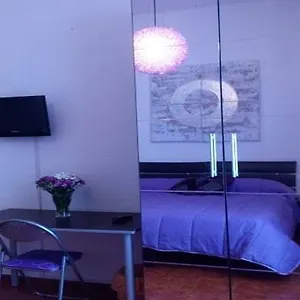 https://magic-stefys-rooms.it-romehotels.com