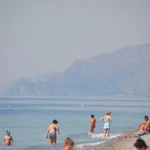 https://taormina-bay-lucias-house.sicilyhotelsitaly.net